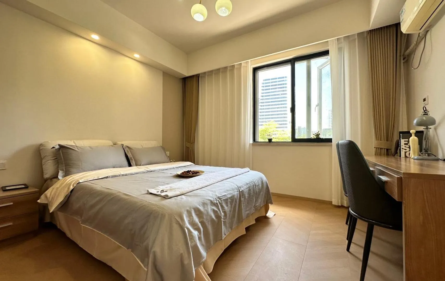 **  One Bedroom Hotel Shanghai China
